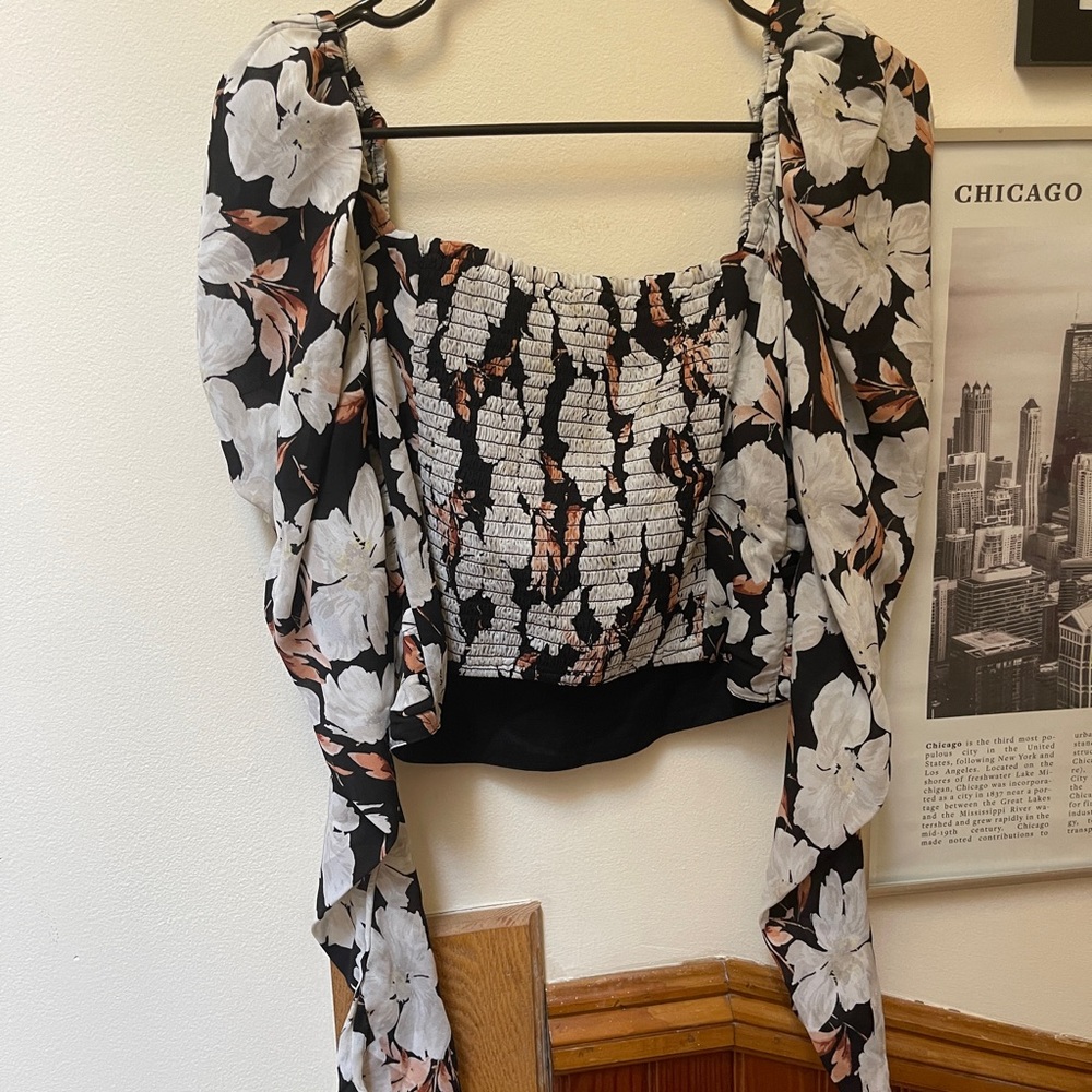 Abercrombie top